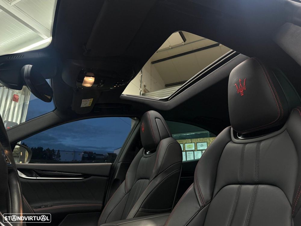 Maserati Ghibli GT Hybrid - 13