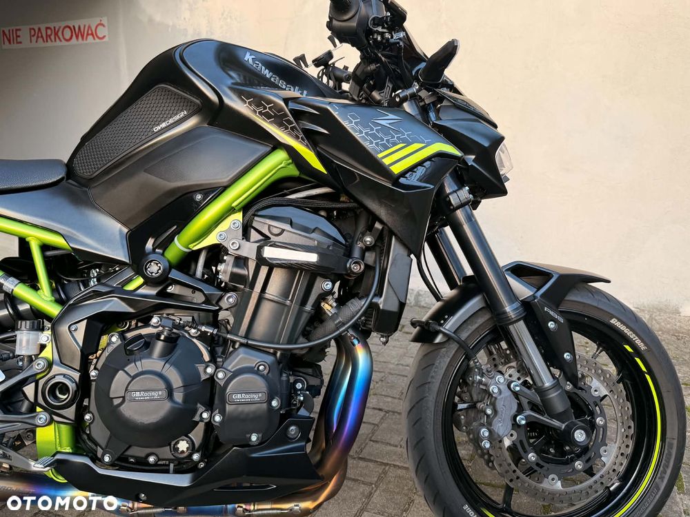 Kawasaki Z 900 - 16