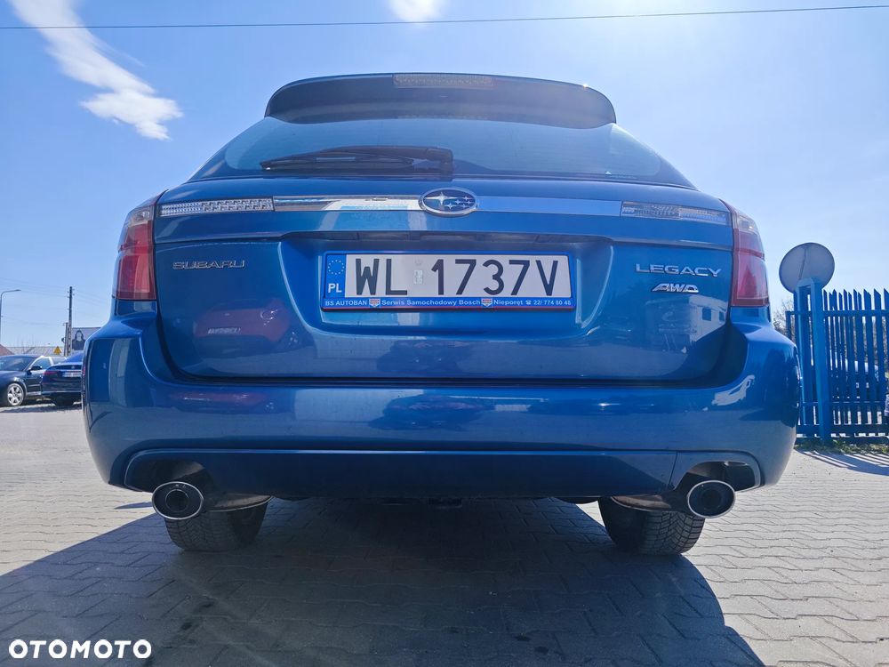 Subaru Legacy - 26