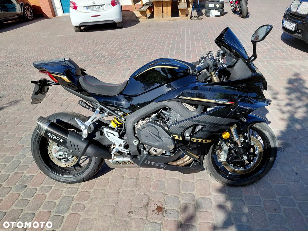 QJMOTOR SRK 800 - 6