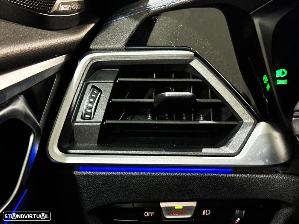 BMW 420 Gran Coupé i Pack Desportivo M Auto - 44