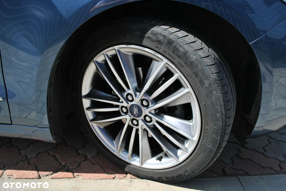 Ford Mondeo 2.0 EcoBlue Vignale - 34