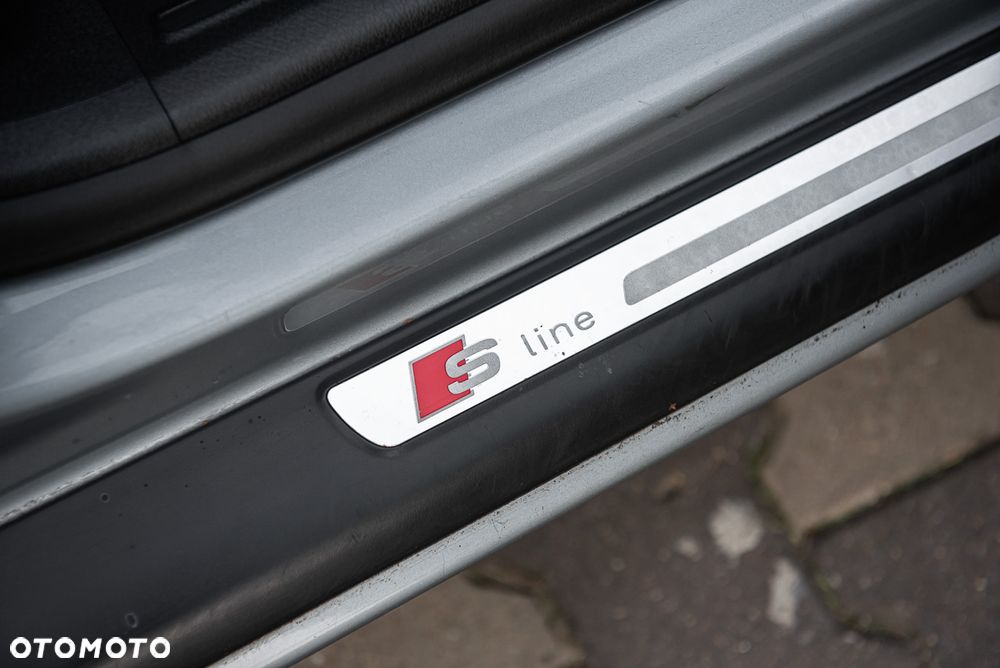 Audi A6 Avant 4.2 FSI quattro tiptronic - 29