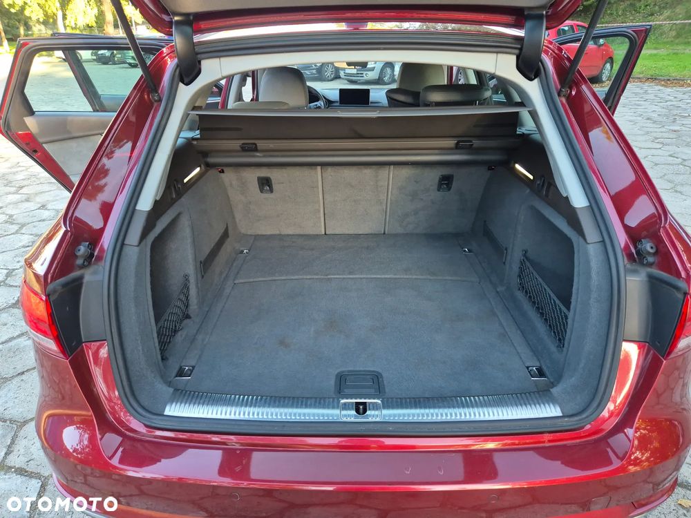 Audi A4 Avant - 16