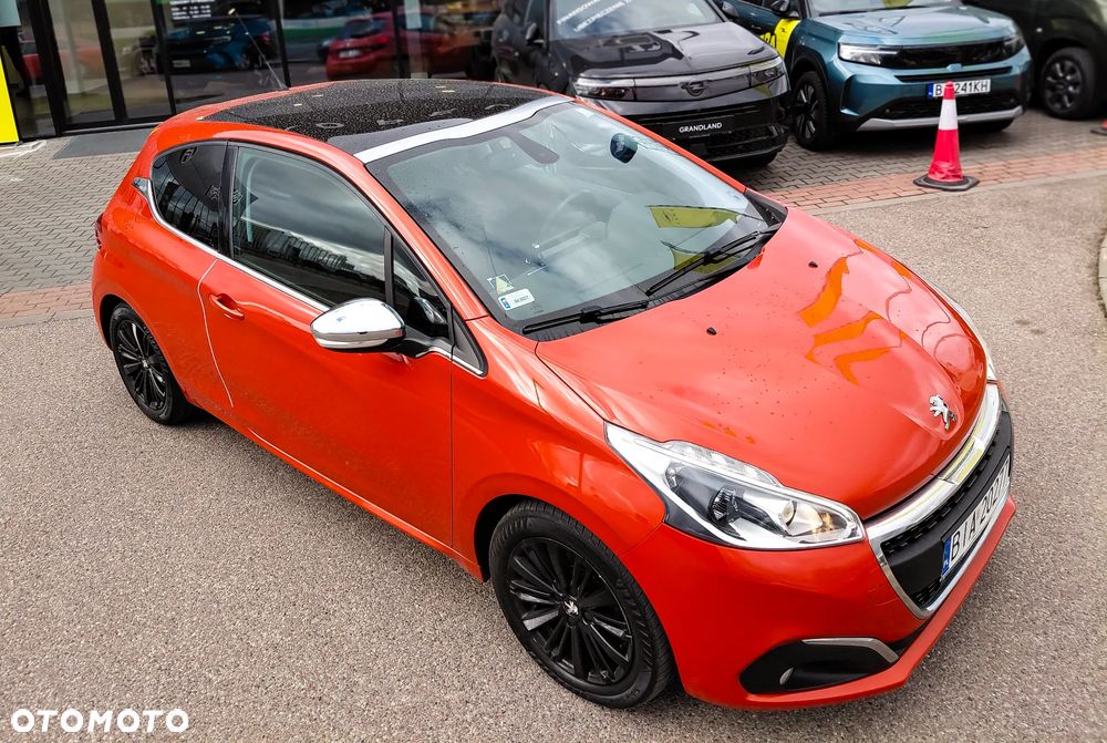 Peugeot 208 1.2 PureTech Allure S&S - 7