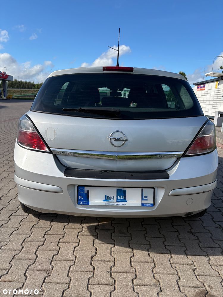 Opel Astra - 8