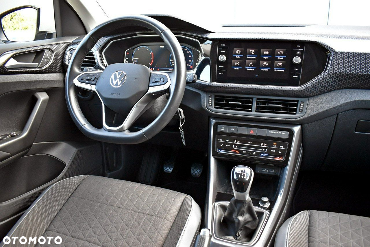 Volkswagen T-Cross 1.0 TSI Style - 17