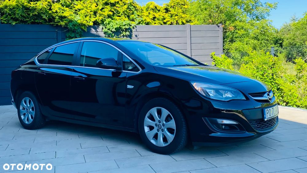Opel Astra 1.4 T EU6 - 2