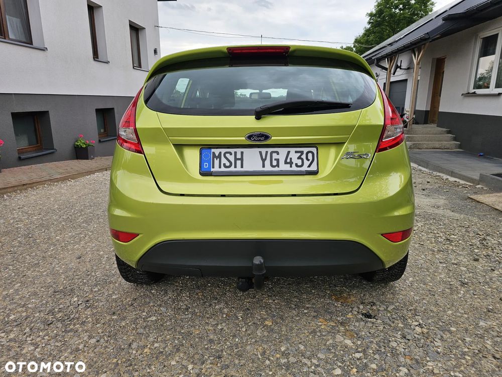 Ford Fiesta - 32