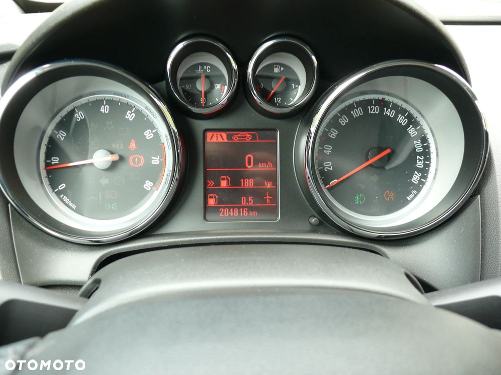 Opel Astra 1.4 T Enjoy - 19