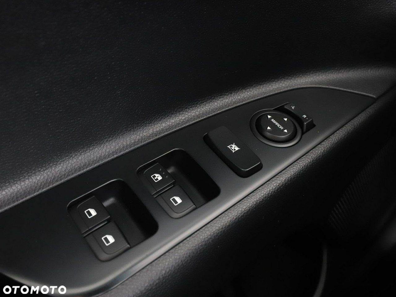 Kia Stonic 1.6 CRDi Spirit - 29