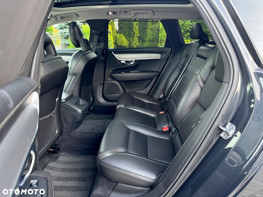 Volvo V90 D5 AWD Geartronic Inscription - 26