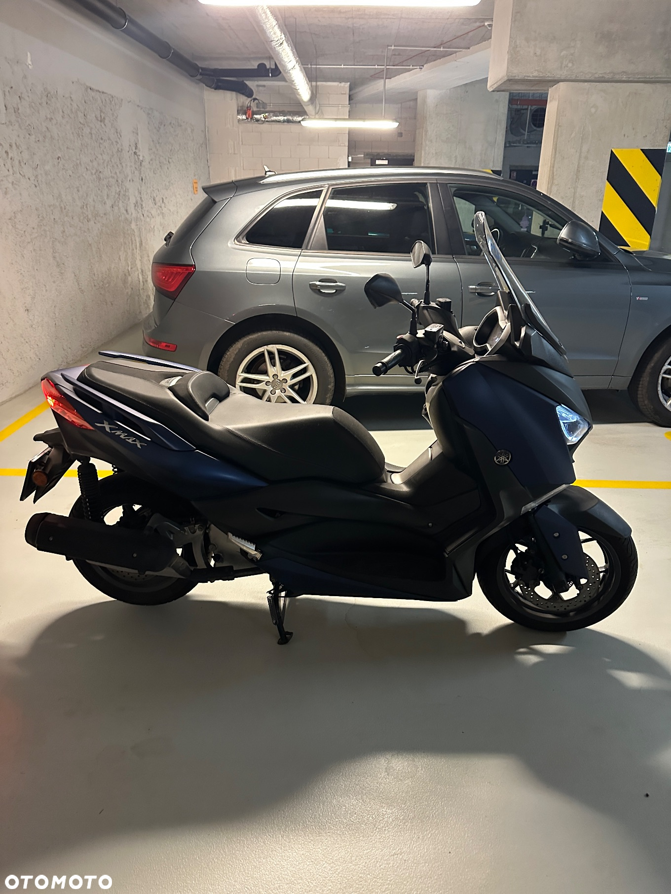 Yamaha X-max - 4