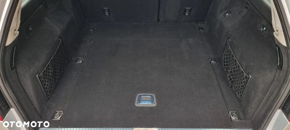 Mercedes-Benz Klasa E 220 T CDI DPF BlueEFFICIENCY Automatik Elegance - 13