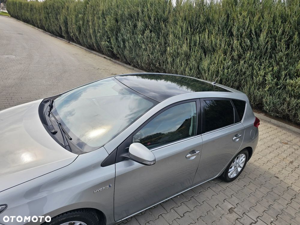 Toyota Auris 1.8 HSD Luna - 16