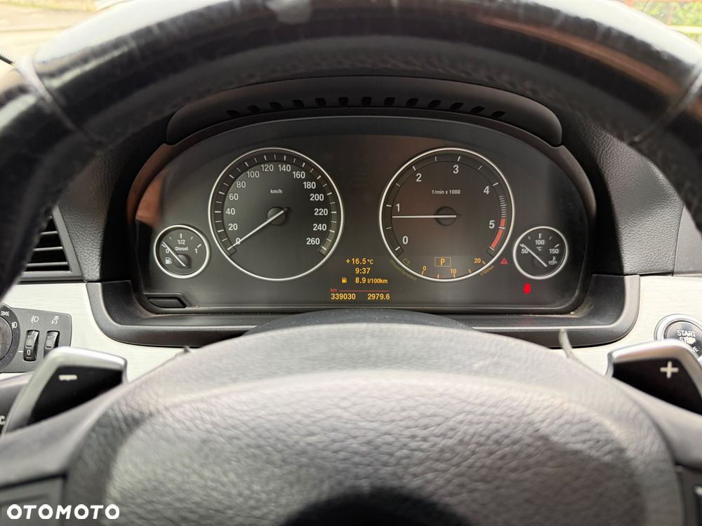 BMW Seria 5 520d Sport-Aut - 13