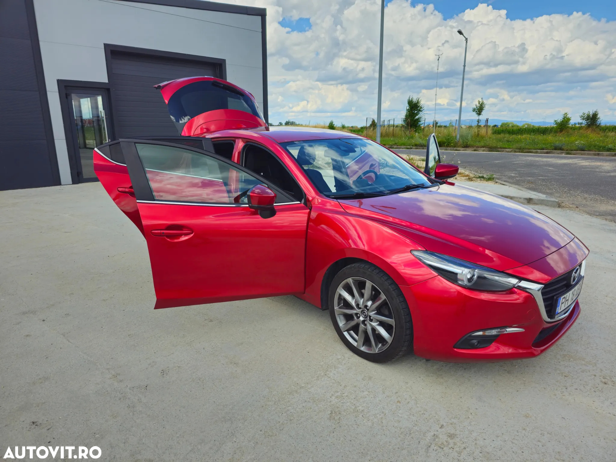 Mazda 3 G120 Revolution - 3