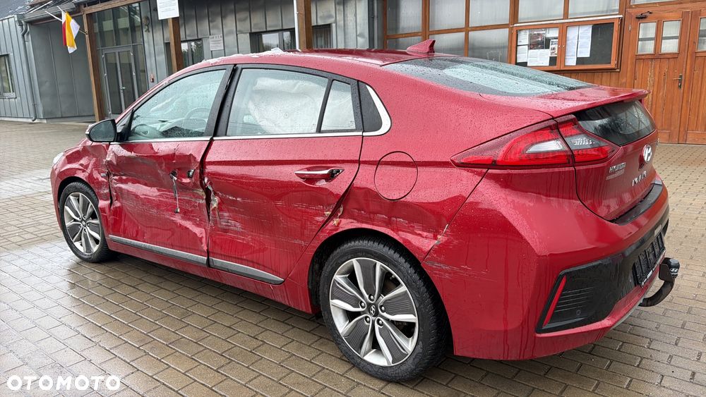 Hyundai IONIQ 1.6 GDI Premium - 12