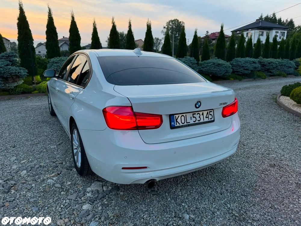 BMW Seria 3 318i Advantage - 7