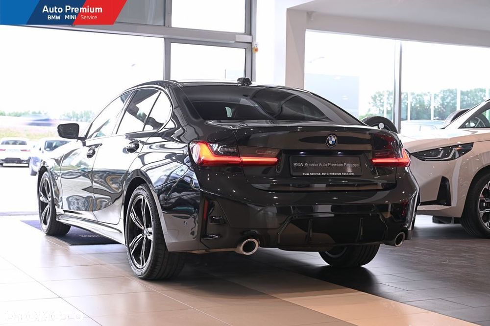 BMW Seria 3 320d xDrive mHEV - 21