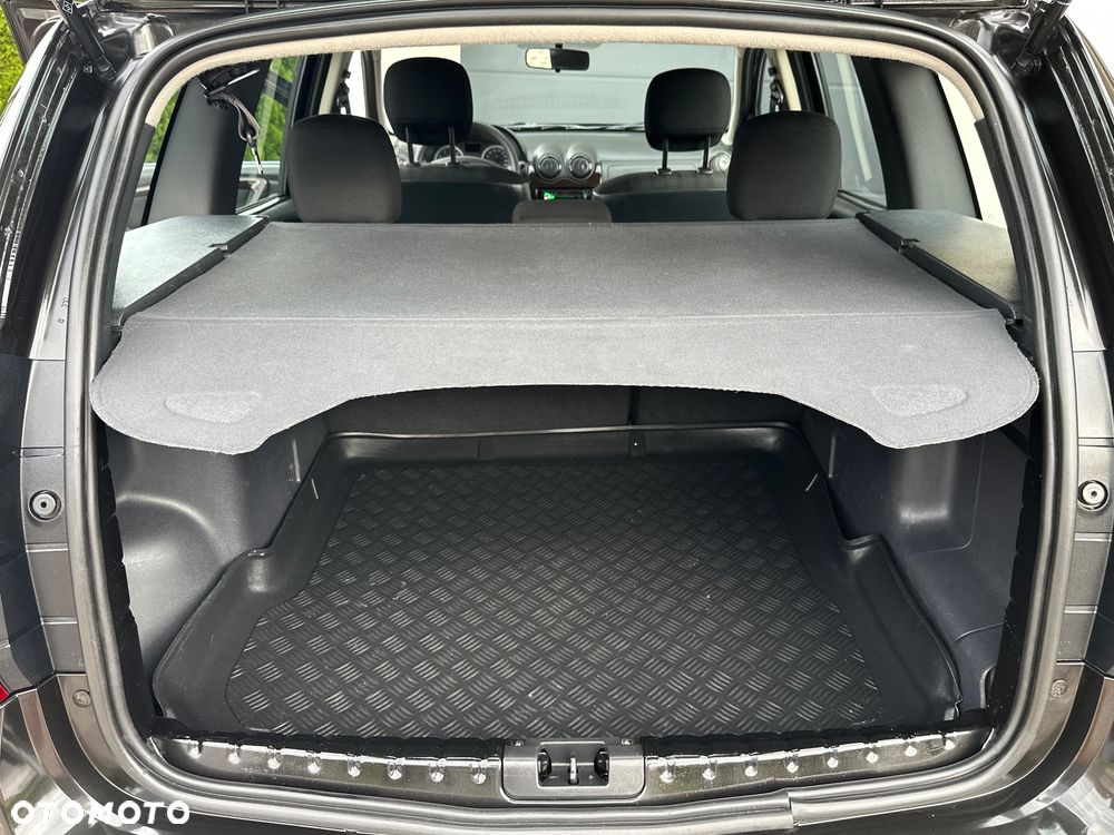 Dacia Duster 1.6 16V 105 4x2 Prestige - 38