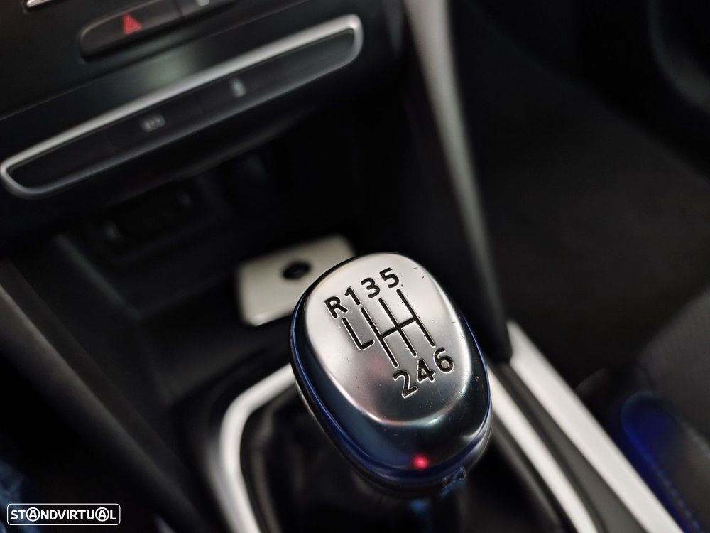 Renault Mégane Sport Tourer 1.5 dCi GT Line - 23