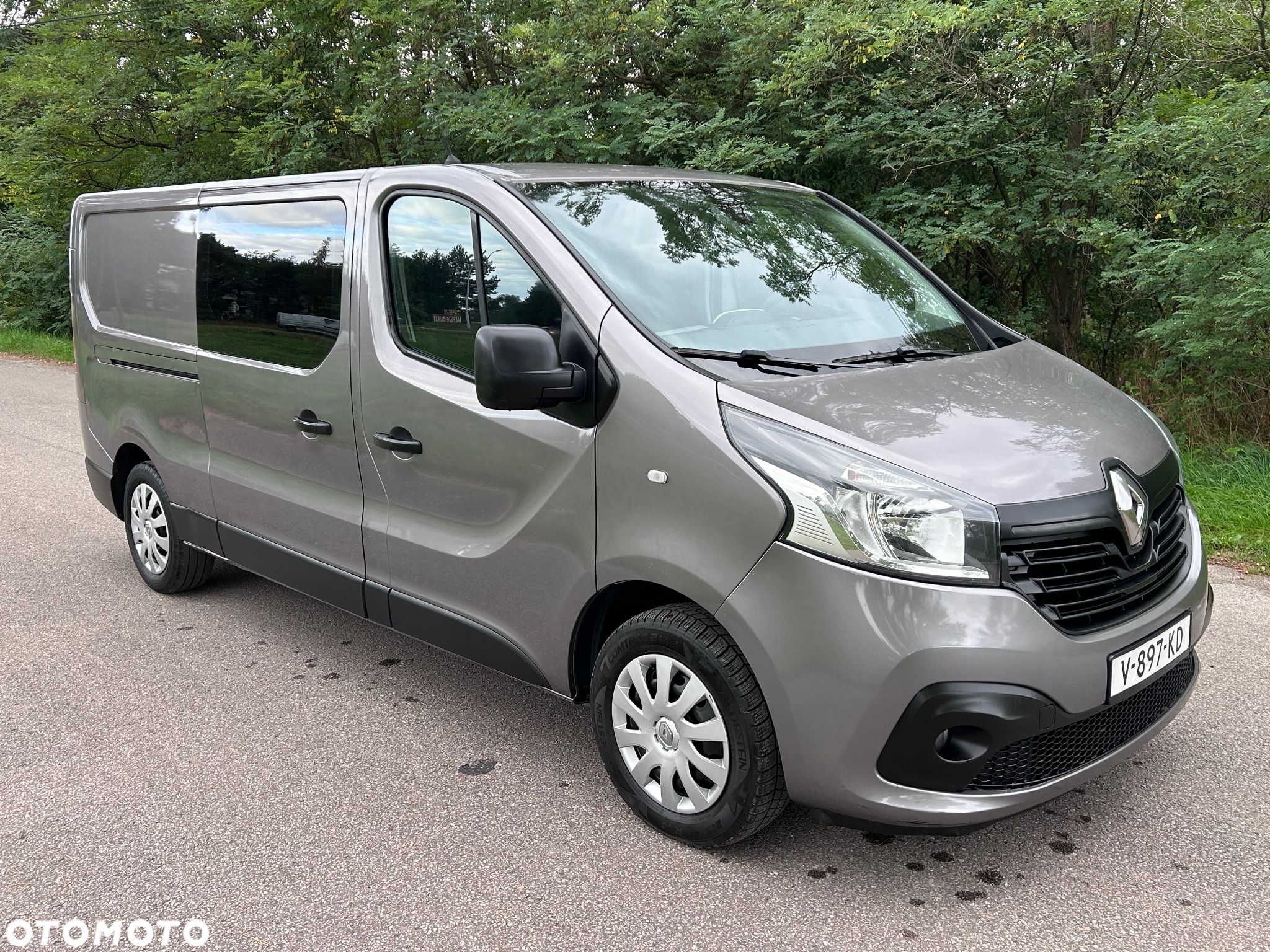 Renault TRAFIC - 1
