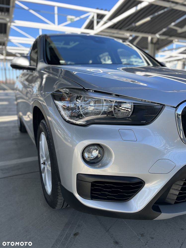 BMW X1 sDrive18d - 13