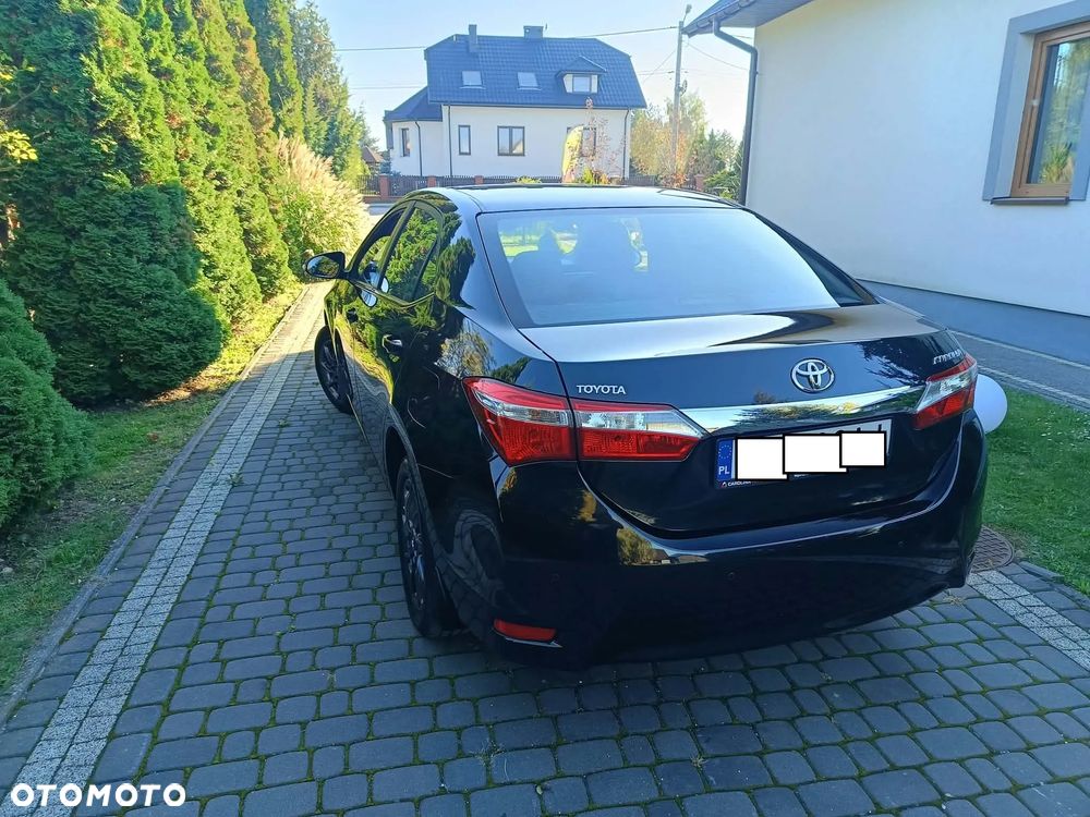 Toyota Corolla 1.6 Prestige EU6 - 16