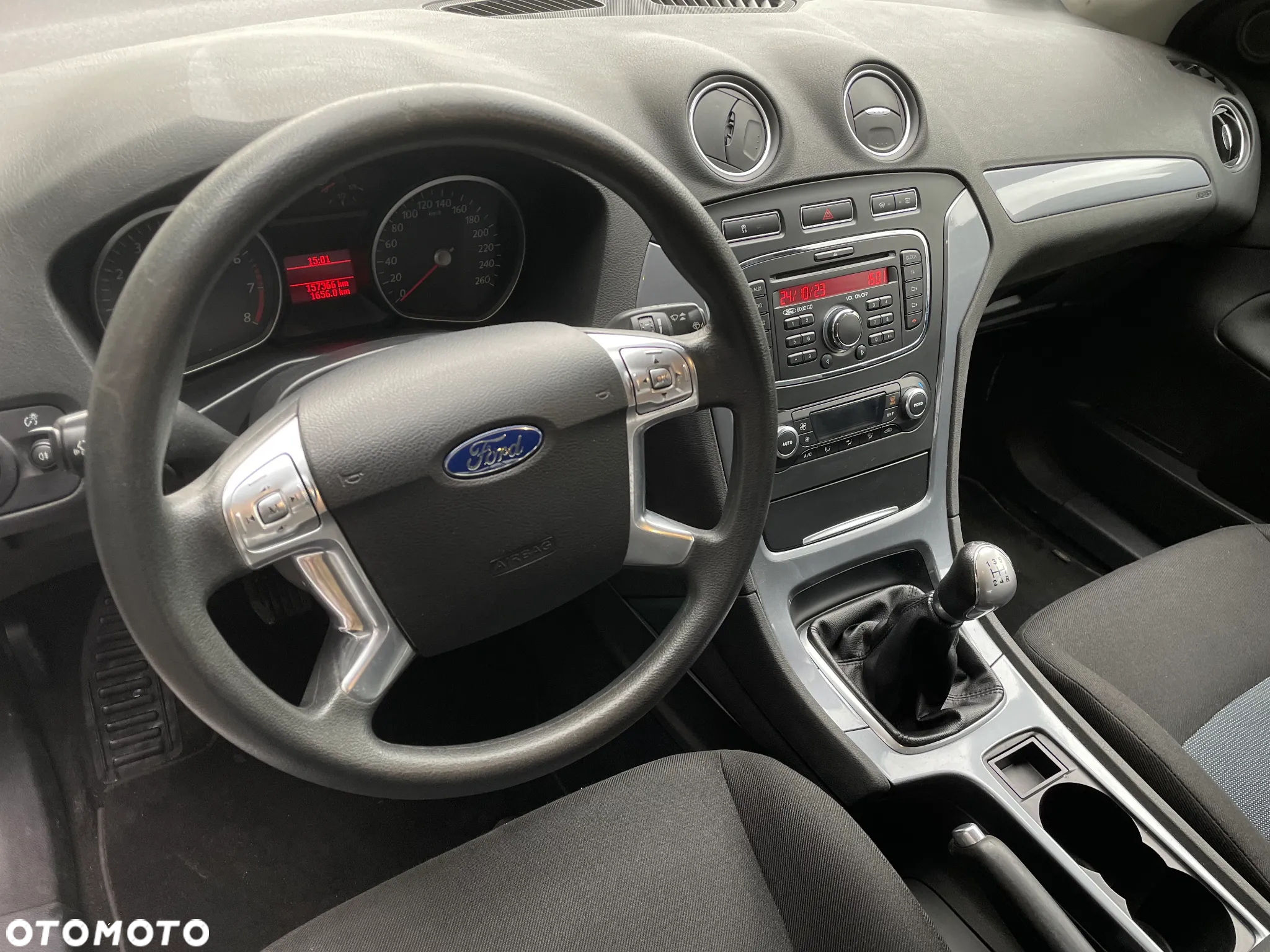 Ford Mondeo 1.6 Trend - 25