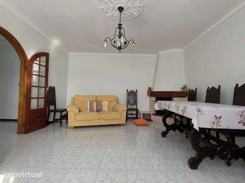 Moradia T3 mobilada para arrendamento em Peniche - Grande imagem: 5/10