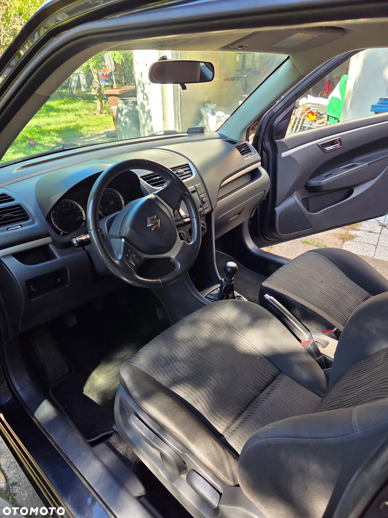 Suzuki Swift - 9
