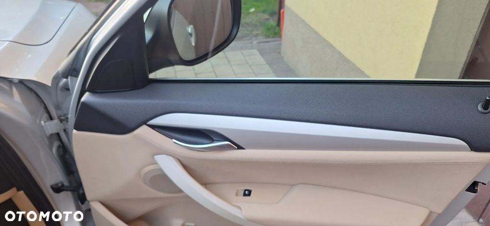 BMW X1 xDrive28i - 26