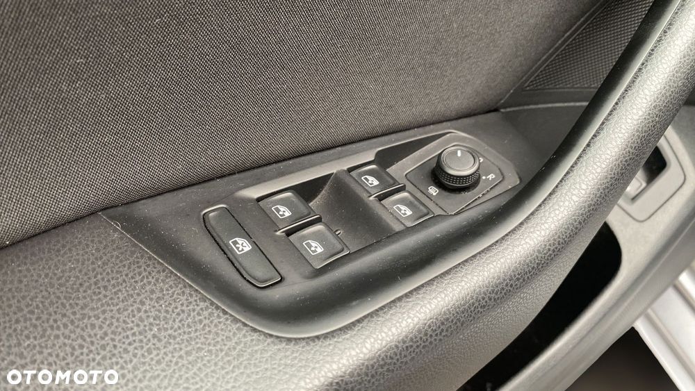 Volkswagen Passat 2.0 TDI EVO Business DSG - 15