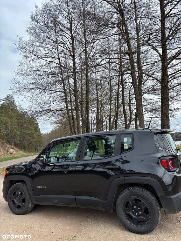 Jeep Renegade 1.6 E-TorQ Sport FWD - 5
