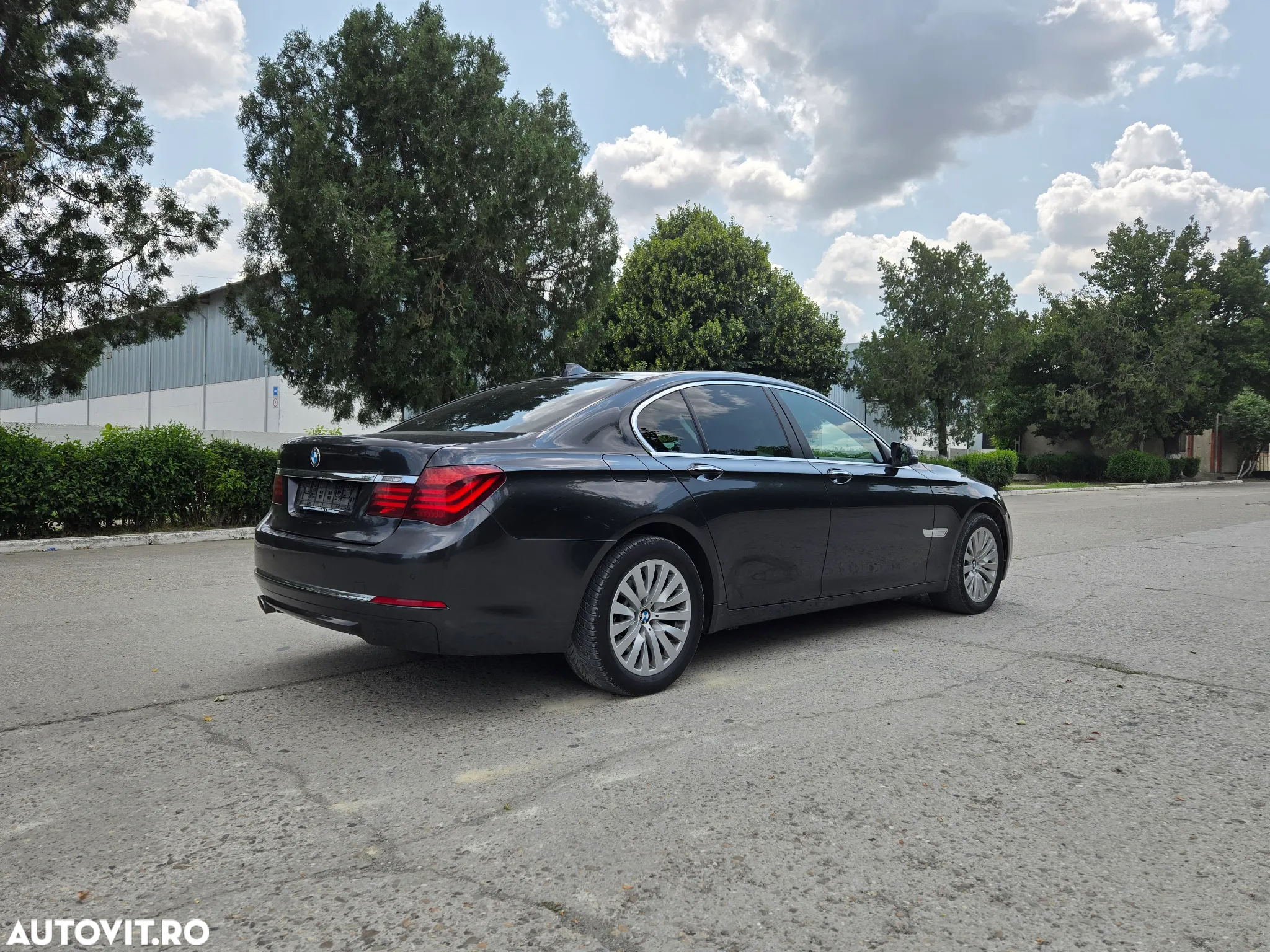 BMW Seria 7 730d xDrive - 6