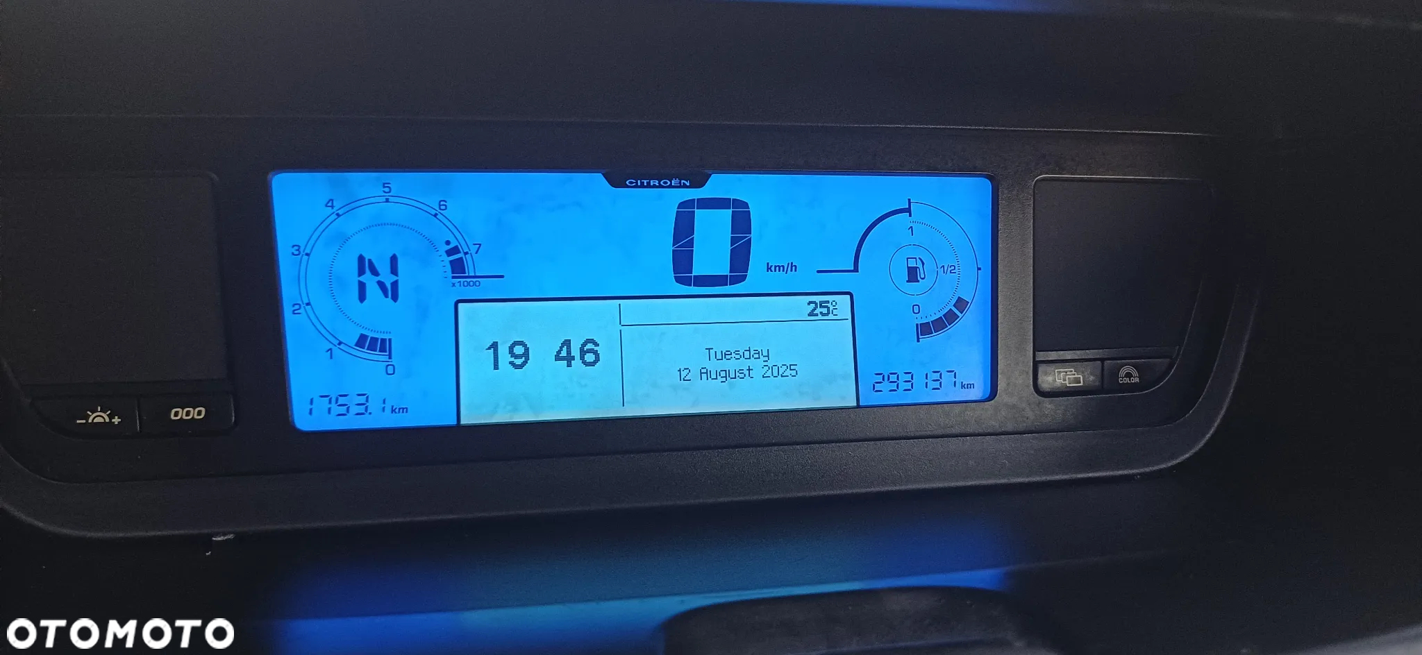 Citroën C4 Picasso 2.0 16V Exclusive - 14