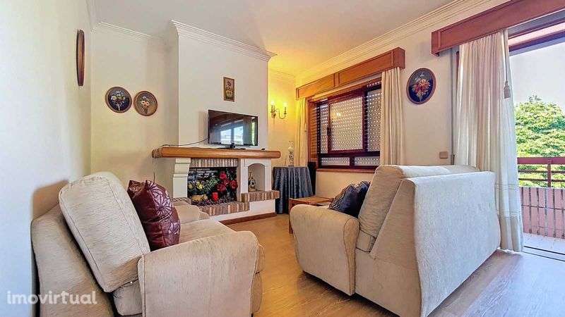 Arrenda-se T2 com garagem, perto da praia! - Grande imagem: 2/12