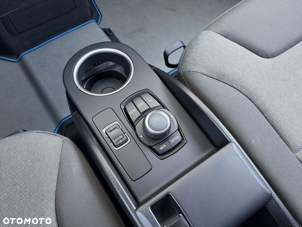 BMW i3 - 13