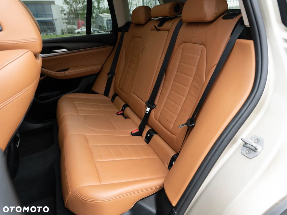 BMW X3 xDrive30e xLine - 18