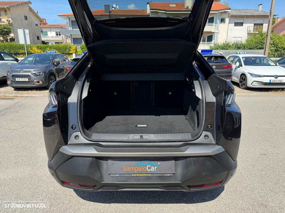 Peugeot 3008 1.2 Hybrid Allure e-DCS6 - 14