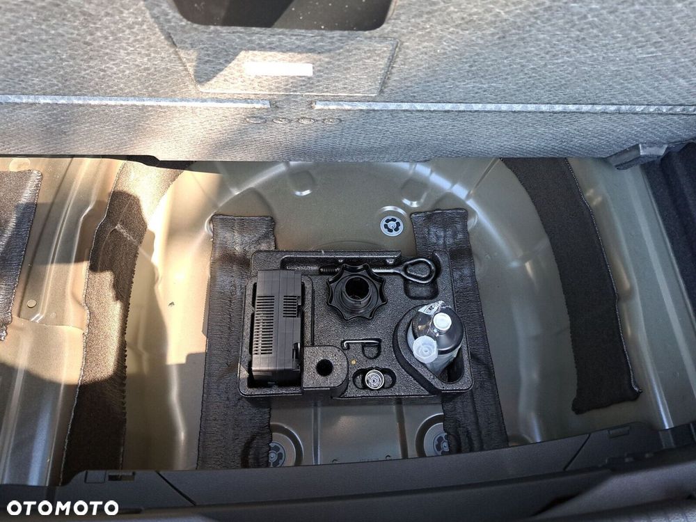 Volkswagen T-Cross - 25