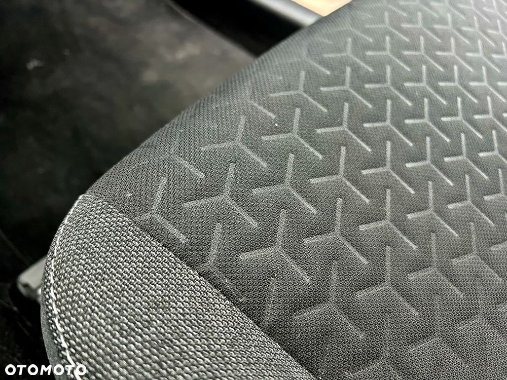 Toyota Yaris Cross Hybrid 1.5 Comfort - 15