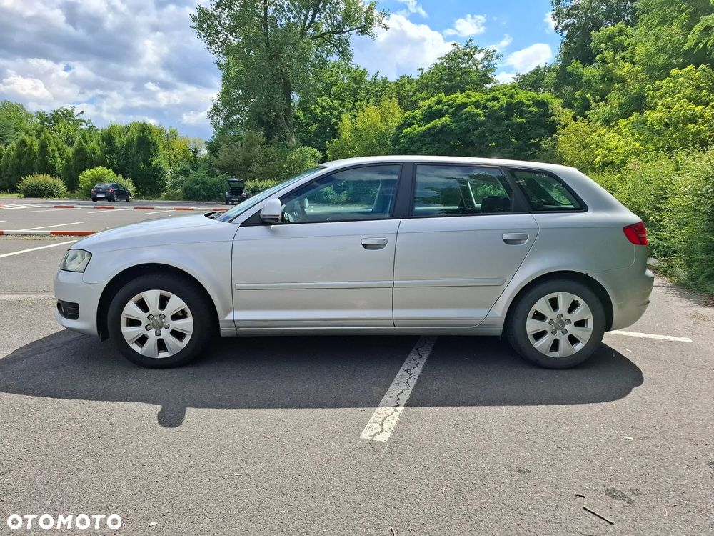 Audi A3 Sportback - 4