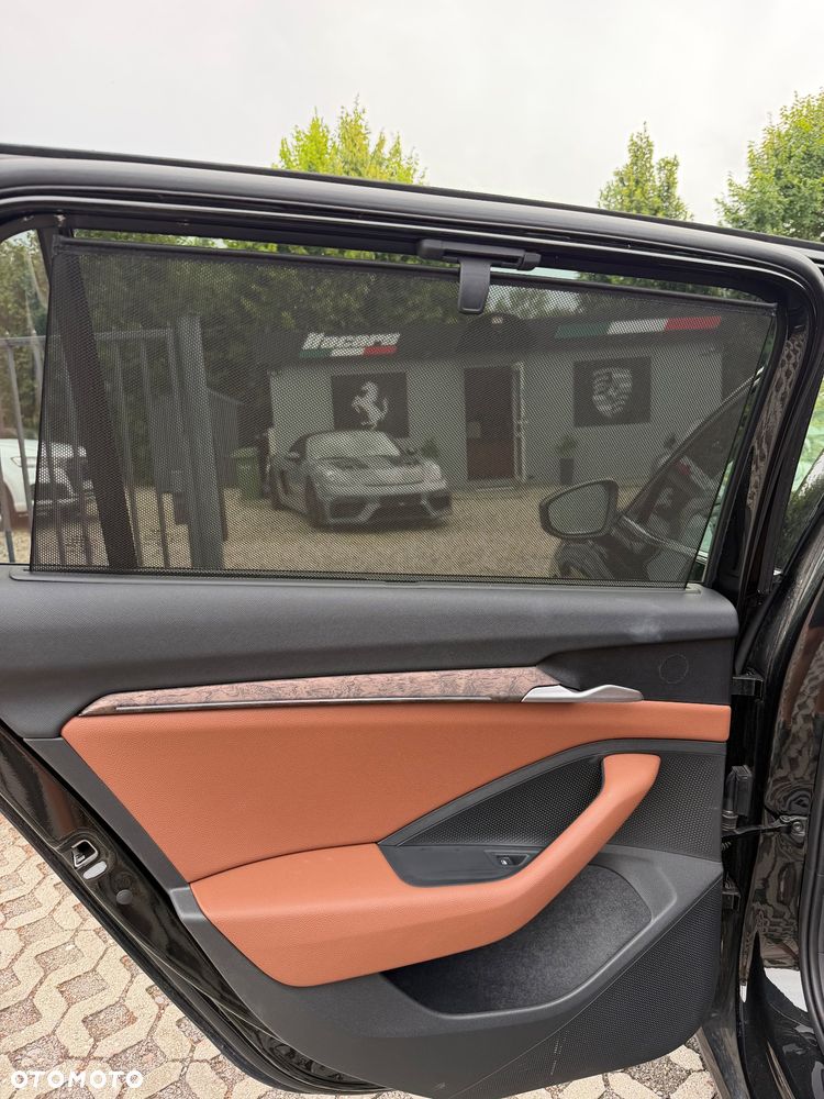Skoda Superb 2.0 TSI 4x4 L&K DSG - 33