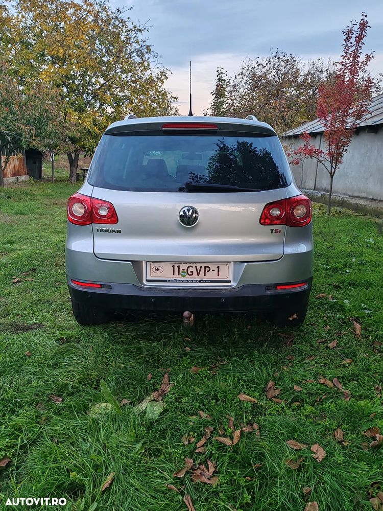 Volkswagen Tiguan 1.4 TSI Sport & Style - 8