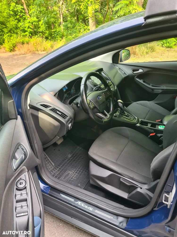 Ford Focus - 7