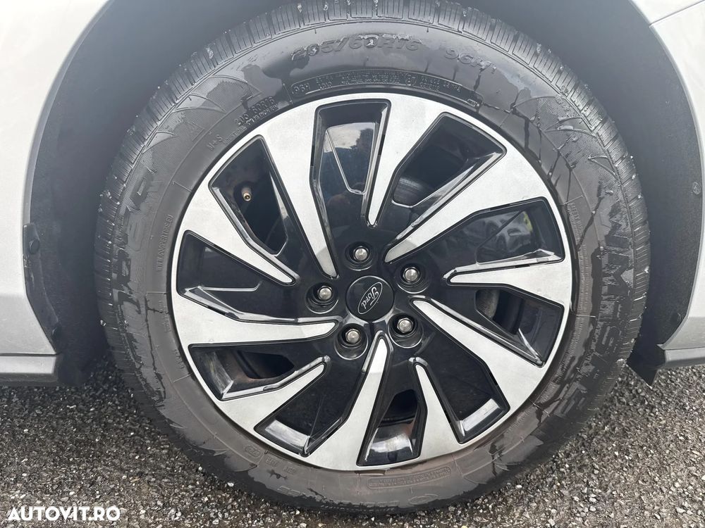 Ford Focus 1.0 EcoBoost Connected - 25