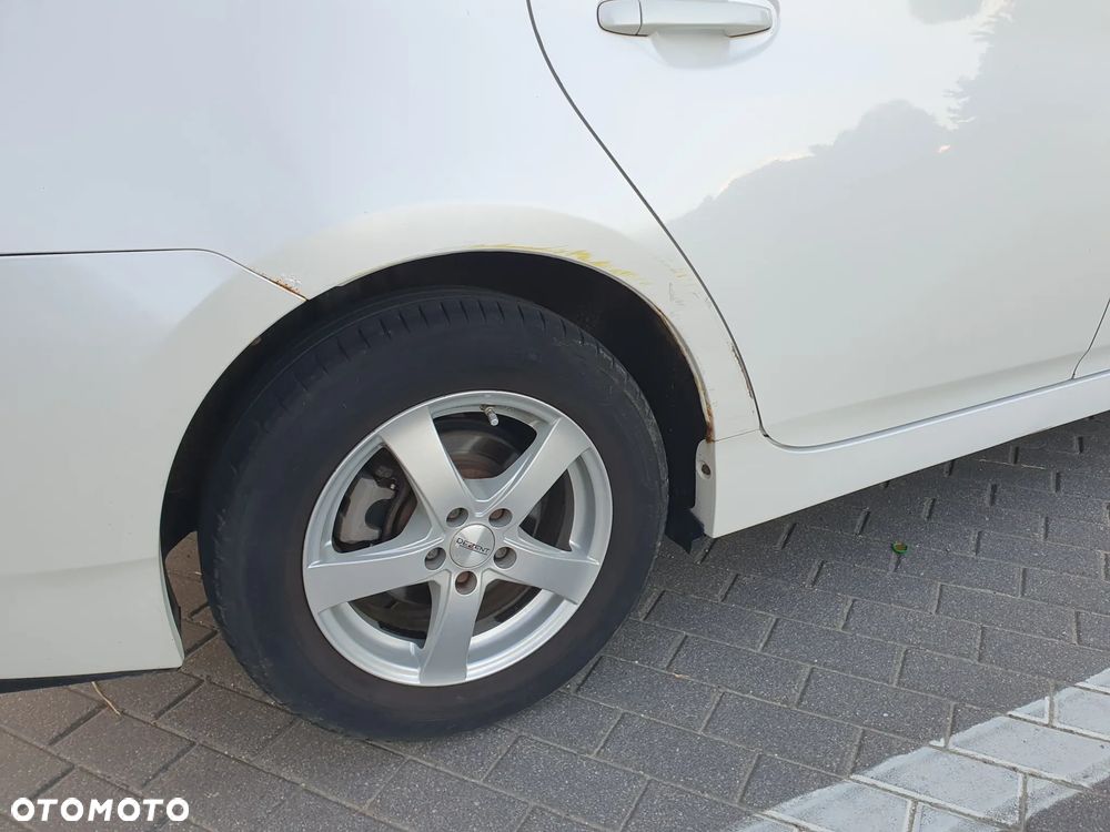 Toyota Prius 1.5 VVT-i Sol - 5