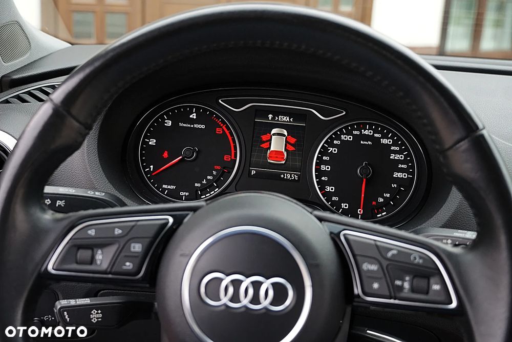 Audi A3 Sportback 2.0 TDI (clean diesel) S tronic S line Sportpaket - 35